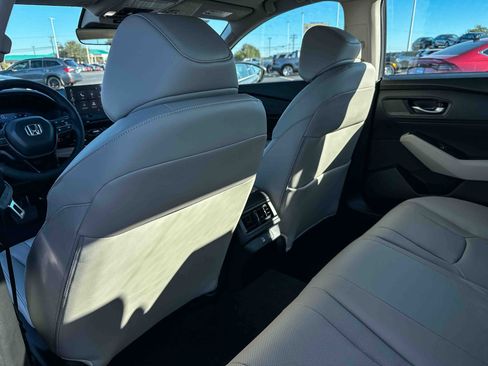 New 2025 Honda Accord EX-L image 14