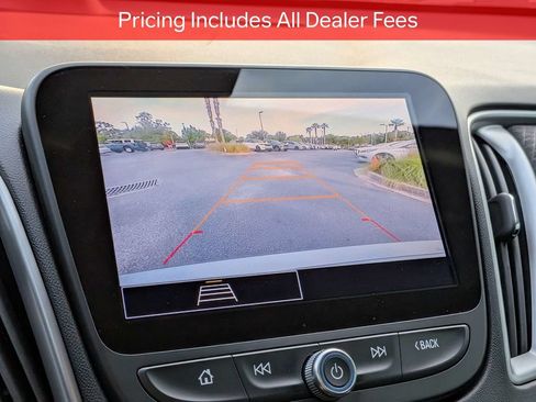 Used 2025 Chevrolet Malibu RS FWD image 21