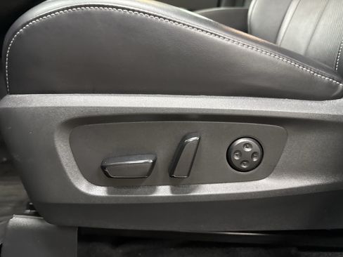 Certified 2025 INFINITI QX60 Pure FWD image 27