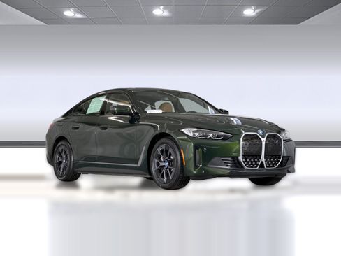 Used 2023 BMW i4 eDrive35 w/ Premium Package RWD image 7