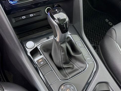 New 2026 Volkswagen Taos SEL AWD/4WD image 18
