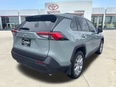 Used 2023 Toyota RAV4 XLE Premium AWD/4WD image 5