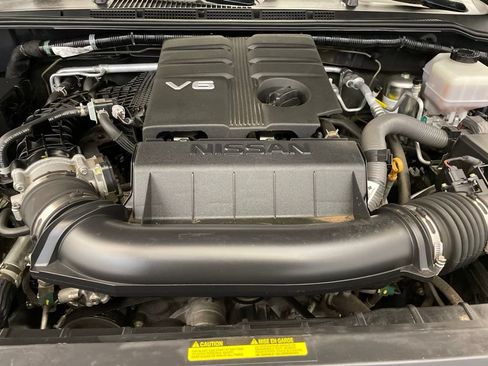 Used 2021 Nissan Frontier SV w/ Midnight Edition Floor Mats AWD/4WD image 28