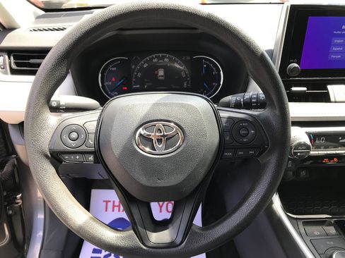 Certified 2023 Toyota RAV4 XLE AWD/4WD image 14