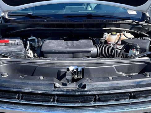 Used 2024 Chevrolet Tahoe LT image 31