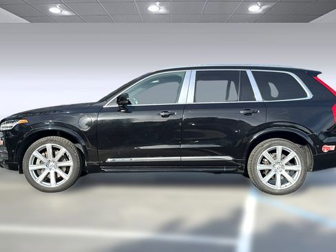 Used 2017 Volvo XC90 T8 Excellence image 2