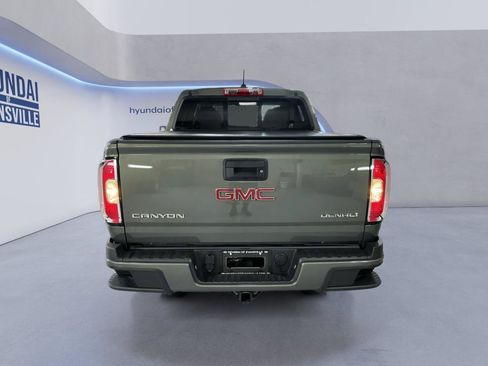 Used 2017 GMC Canyon Denali AWD/4WD image 7
