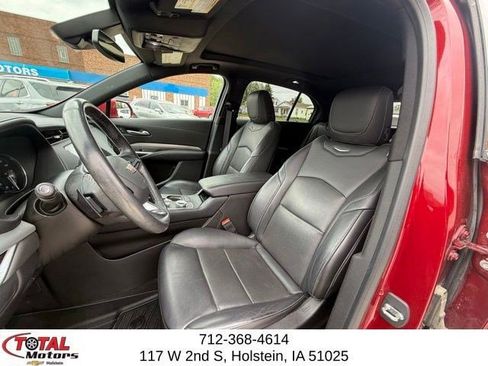 Used 2019 Cadillac XT4 Premium Luxury AWD/4WD image 11