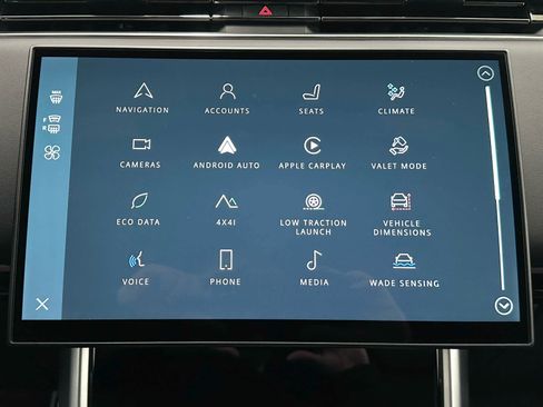 Used 2025 Land Rover Range Rover Long Wheelbase SE image 37