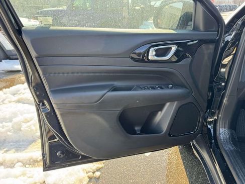 New 2026 Jeep Compass Latitude AWD/4WD image 8