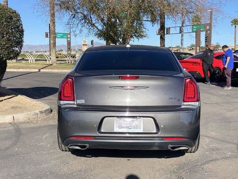 Used 2021 Chrysler 300 S image 5