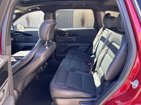 Used 2024 Lincoln Nautilus Reserve w/ Equipment Group 202A image 31