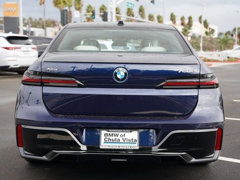 New 2026 BMW 750e xDrive 750e xDrive image 7