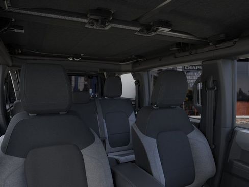 New 2025 Ford Bronco Big Bend image 12