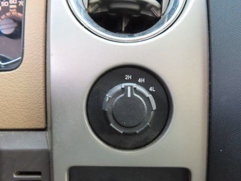 Used 2013 Ford F150 XLT w/ Luxury Equipment Group AWD/4WD image 25