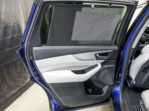 Used 2023 Acura MDX SH-AWD w/ Technology Package image 25