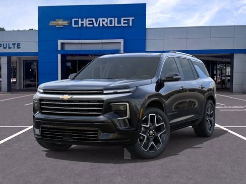 New 2026 Chevrolet Traverse High Country w/ LPO, Floor Liner Package FWD image 6