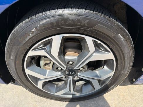 Used 2021 Kia Forte LXS FWD image 37