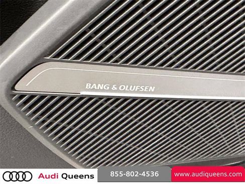 Certified 2022 Audi SQ5 Premium Plus image 20