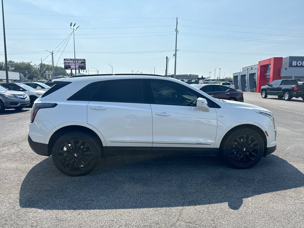 Used 2021 Cadillac XT5 Sportv w/ LPO, Floor Liner Package AWD/4WD image 14