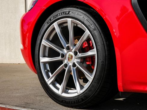 Used 2017 Porsche 718 Boxster image 40