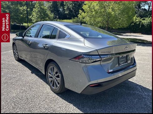 Certified 2026 Nissan Sentra SL w/ Floor Mat Package FWD image 5