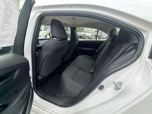 Used 2022 Toyota Corolla LE FWD image 48