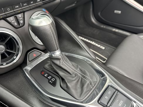 Used 2016 Chevrolet Camaro SS image 17