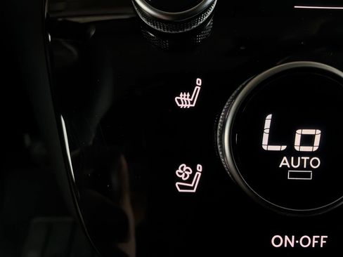 Used 2026 INFINITI QX60 Luxe FWD image 37