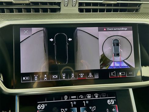 Used 2022 Audi S6 Prestige w/ Prestige Package image 46