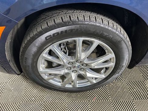Used 2024 Buick Enclave Essence w/ Experience Buick Package AWD/4WD image 10