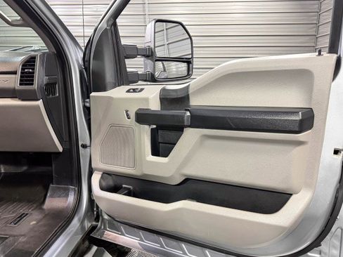 Used 2021 Ford F250 XL w/ STX Appearance Package image 33