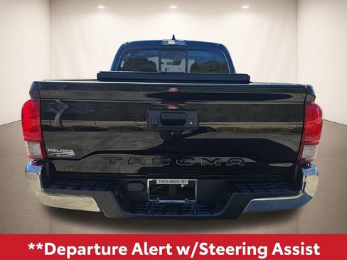 Used 2022 Toyota Tacoma SR5 image 5