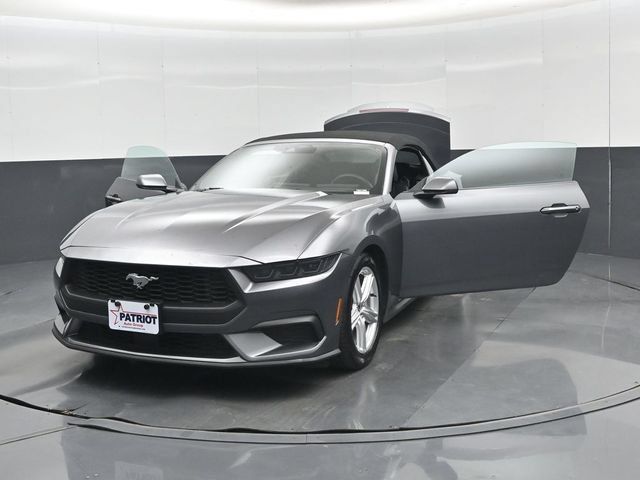 Used 2026 Ford Mustang Premium RWD image 53