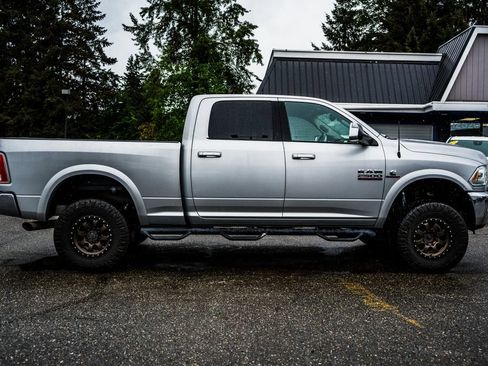 Used 2018 RAM 2500 Laramie AWD/4WD image 14