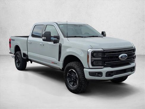 New 2026 Ford F250 Platinum w/ Tremor Off-Road Package AWD/4WD image 7