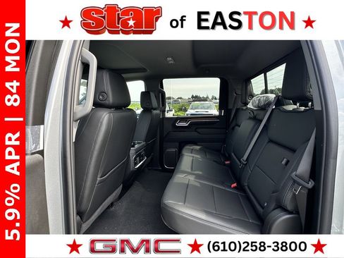 New 2025 GMC Sierra 3500 Denali w/ Denali Reserve Package image 15