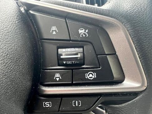Certified 2023 Subaru Forester Premium AWD/4WD image 22