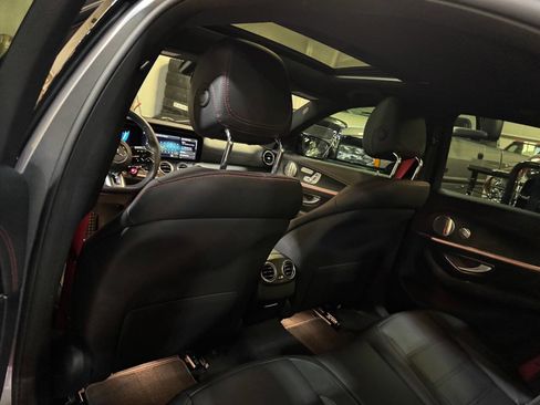 Used 2022 Mercedes-Benz E 53 AMG 4MATIC Sedan image 28