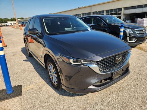 Used 2024 MAZDA CX-5 AWD 2.5 S w/ Select Package image 2