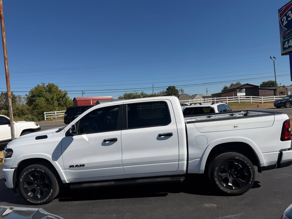 Used 2025 RAM 1500 Big Horn AWD/4WD image 7