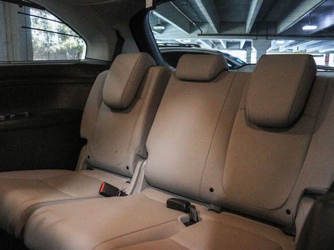 Used 2024 Honda Odyssey Touring image 21