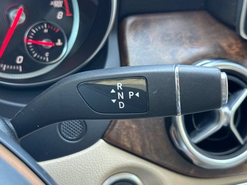 Certified 2019 Mercedes-Benz GLA 250 image 20