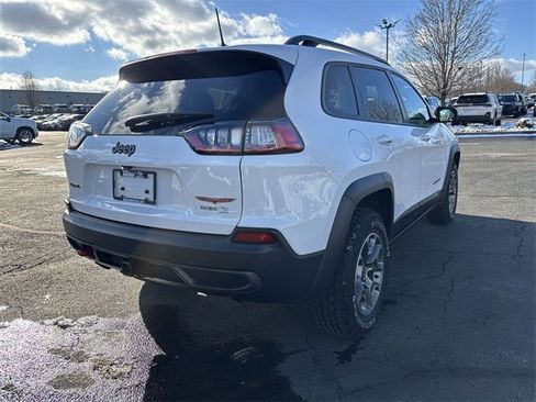 Used 2020 Jeep Cherokee Trailhawk w/ Comfort/Convenience Group image 11