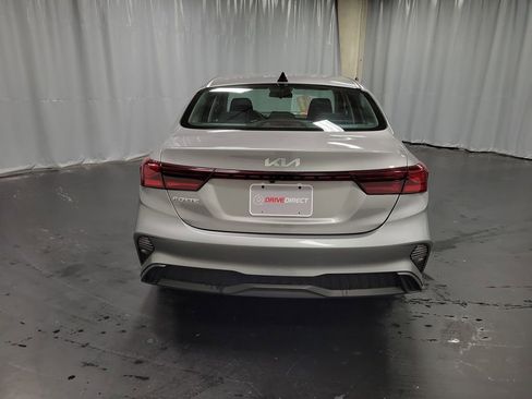 Used 2023 Kia Forte LXS image 7