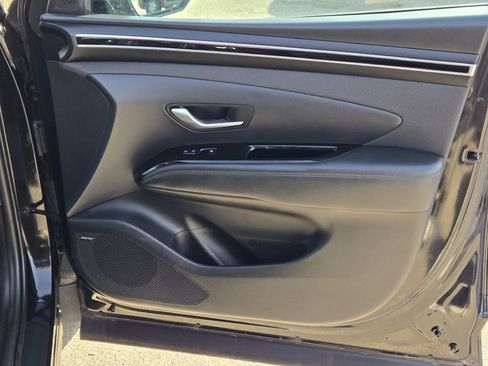 Used 2022 Hyundai Tucson Limited w/ Cargo Package image 4