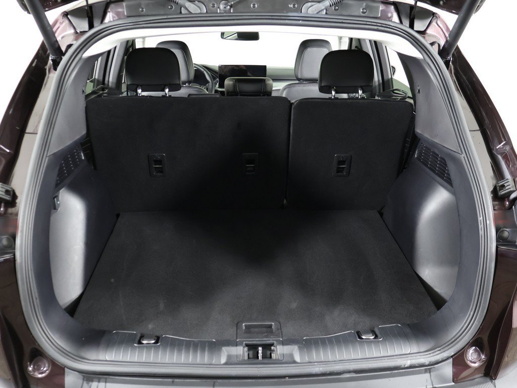 Used 2023 Ford Escape Platinum w/ Premium Technology Package AWD/4WD image 23