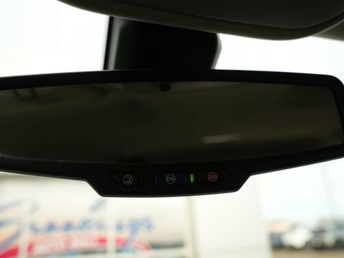 Used 2019 Chevrolet Colorado Z71 w/ Z71 Midnight Edition image 28