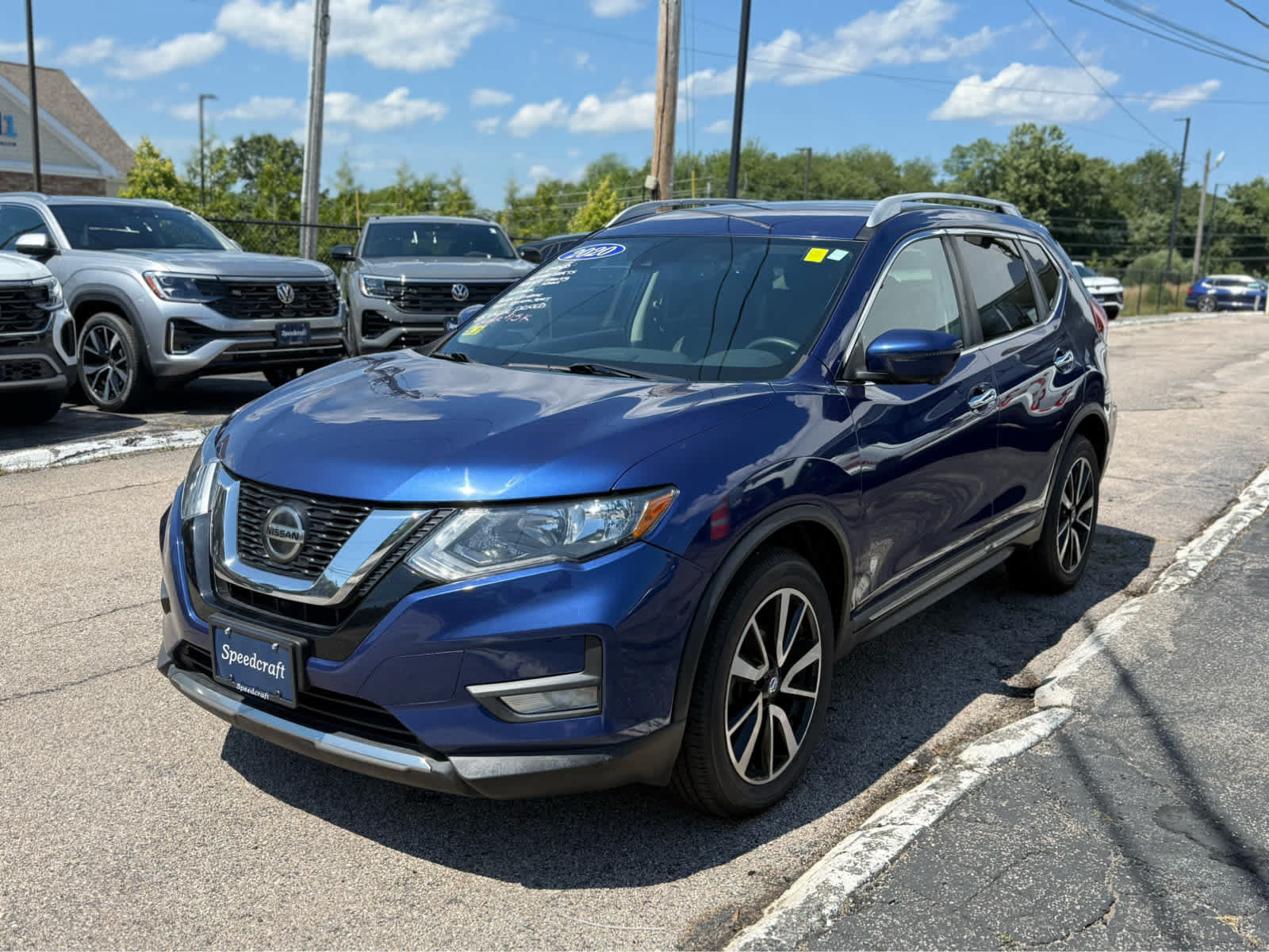 Used 2020 Nissan Rogue SL AWD/4WD image 3