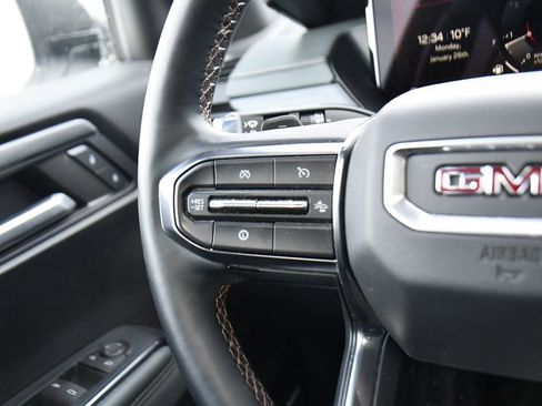 Used 2024 GMC Acadia AT4 w/ Luxury Package image 35